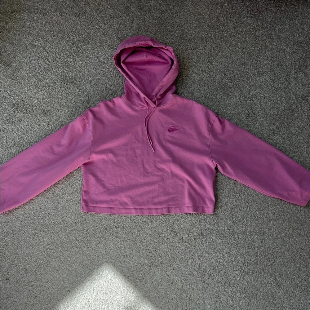 EUC Nike Women's Vibrant Pink Hoodie, Cropped w/ Wide 3/4 Sleeve size Small